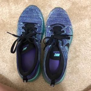 nike flyknit air max